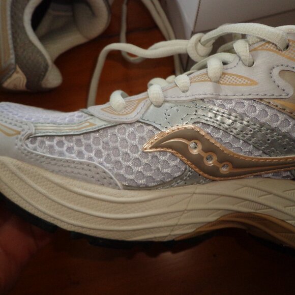 FIRM Saucony ProGrid Omni 9 Sneakers 6W/4.5M Grey Breathable Mesh Upper - Picture 13 of 13